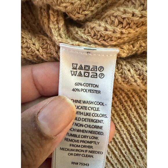 Cynthia Rowley WOmens Tan Hooded Pullover Sweater Preppy Normcore SIZE M - Picture 3 of 7